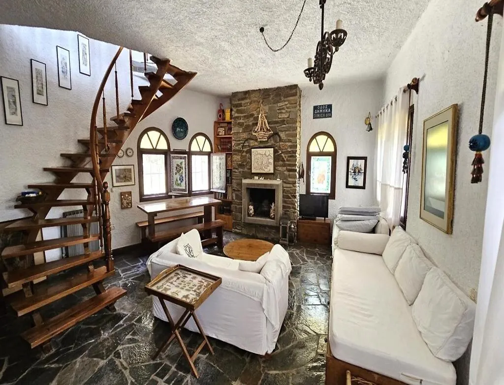 Spacious Maisonette On The Eu Blue Beach Of Kalogria In Sithonia, Greece